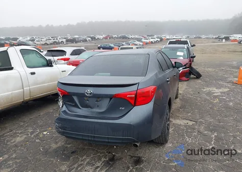 2018 Toyota Corolla Se z USA, uszkodzony, nr VIN 2T1BURHE5JC011696